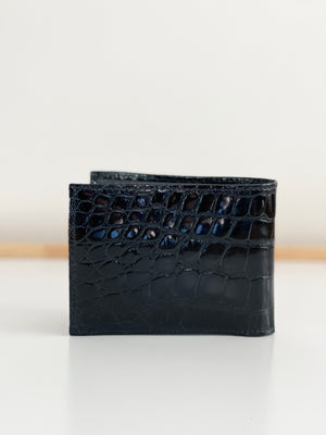 LIN8 billfold wallet in genuine crocodile leather. Men's silm leather wallet
