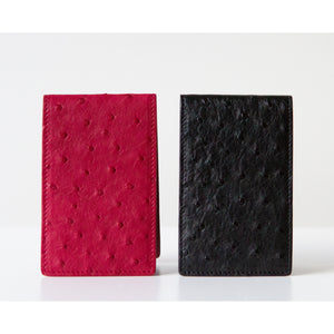 LIN8 Australia's bespoke luxury leather goods. Genuine ostrich leather card case holder wallet with minimal design and RFID blocking material. Anti-RFID material to prevent credit card information from being stolen