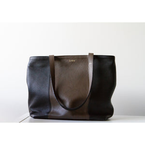 LIN8 Australia's bespoke luxury leather goods made in Australia. Create, design, personalise, customise your own leather shopping bag for work, daily use. Made with French taurillon, togo leather