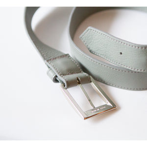LIN8 unisex taurillon, togo leather belt with buckle made in Italy. Customise, create, design, personalise your own today. Minimal belt strap for men and women.